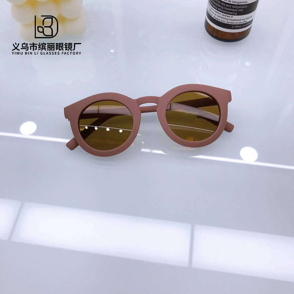 2025 New Sun Shading Oval Frame Children's Fashion Street Photography Version Sunglasses For Boys And Girls H260130