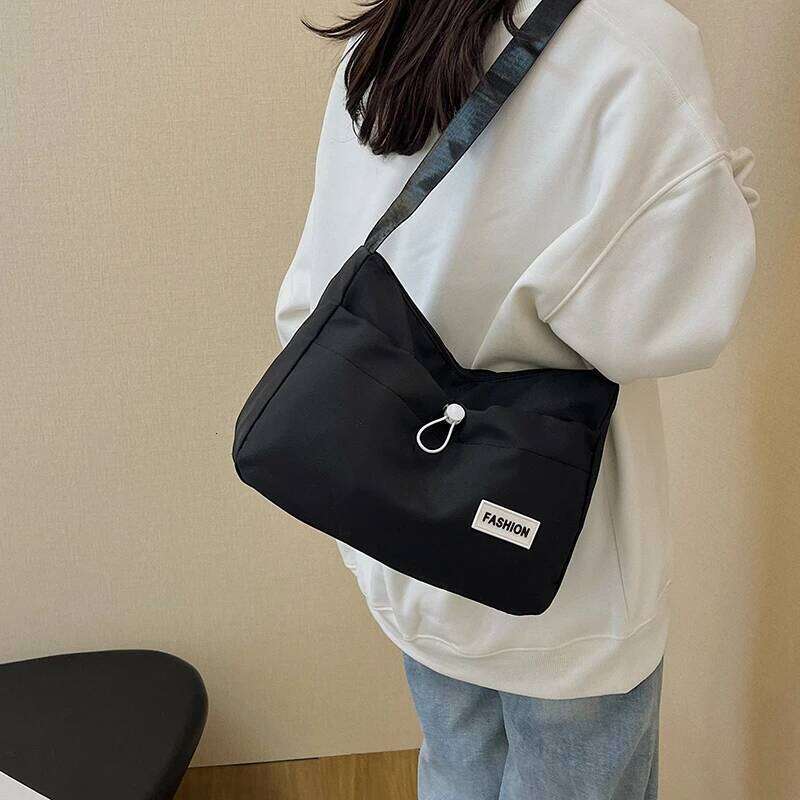 Japanese-style Harajuku version of the Korean-style cute and versatile college student schoolbag. Trendy large-capacity canvas c