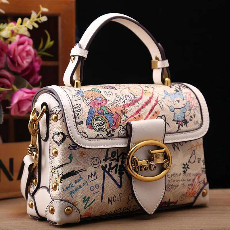 Brand premium women's graffiti box small square bag 2024 new autumn and winter designer handbag single shoulder crossbody ba