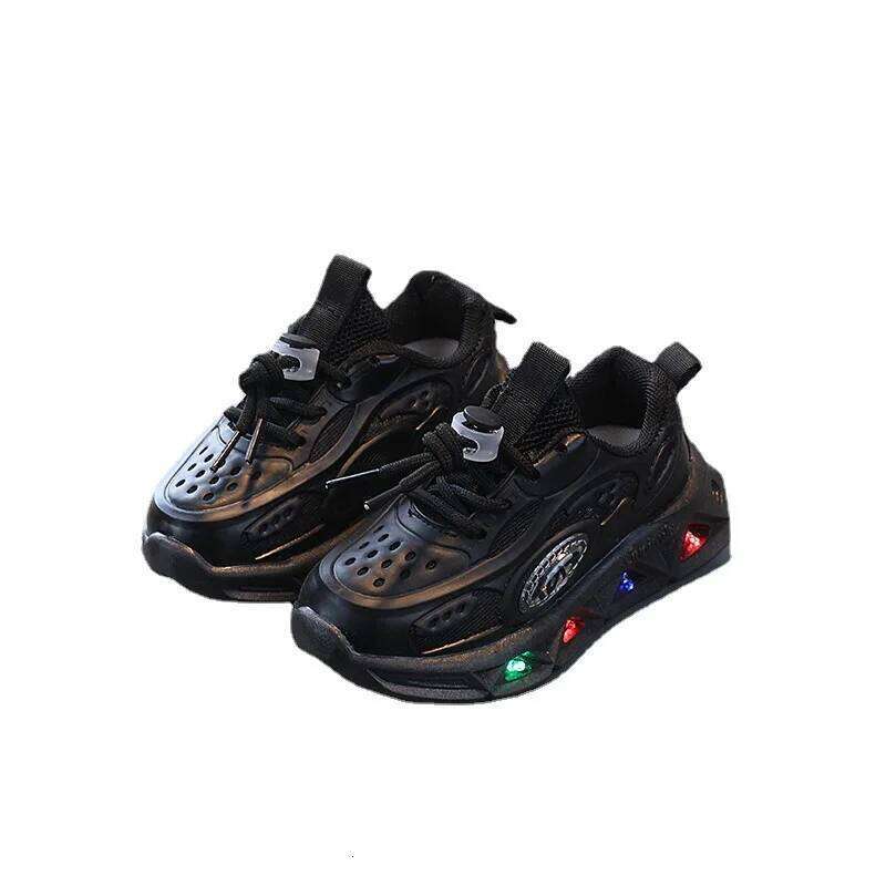 Children Glowing Sneakers Boys Led Lighted Casual 2023 Spring Autumn Candy Color Breathable Kids Girls Sports Shoes Y260128