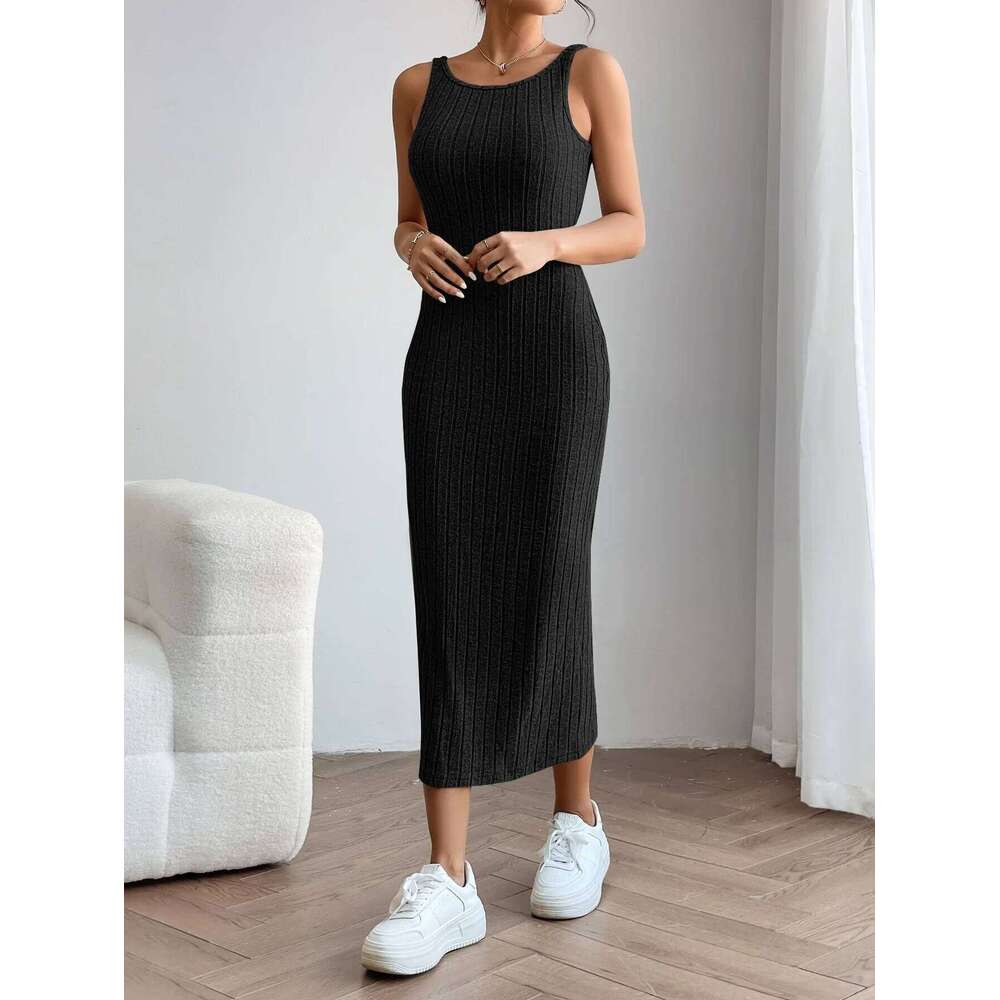 A slimming form-fitting knitted dress with a European and American style XJ260131