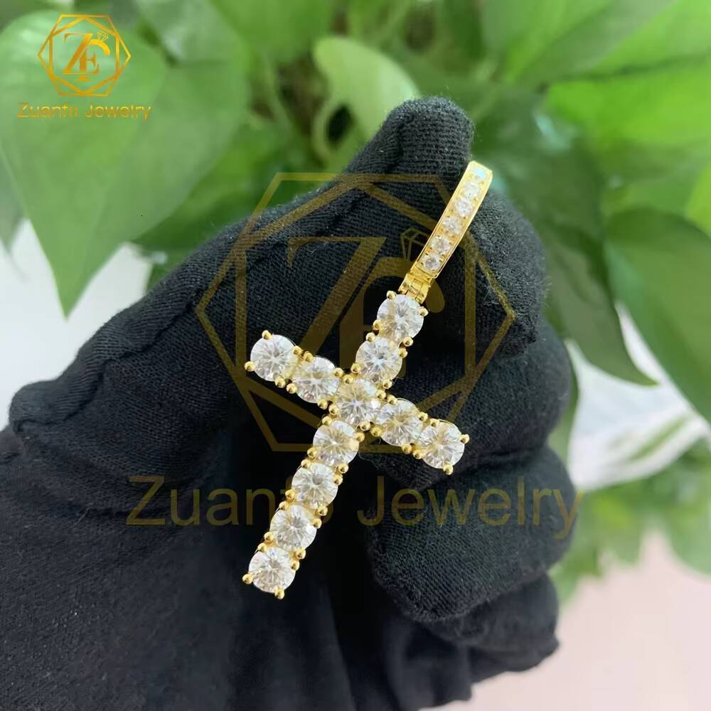 RTS 925 Sterling Silver VVS Moissanite Cross Pendant with 5mm Round Brilliant Cut Diamond GRA for Necklace