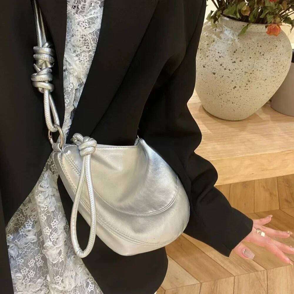 High End Casual Versatile One Shoulder Soft Leather Crescent Underarm Bag Crossbody Bags Handbags for Women