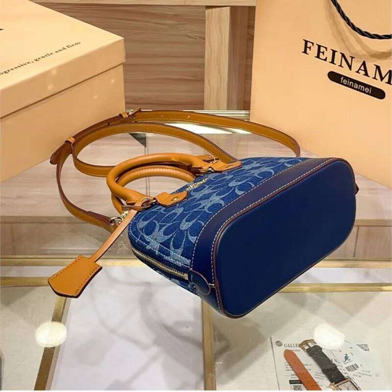 Ladies' handbag, light luxury retro denim canvas fashionable 2025 new shell bag, high-end single shoulder crossbody bag