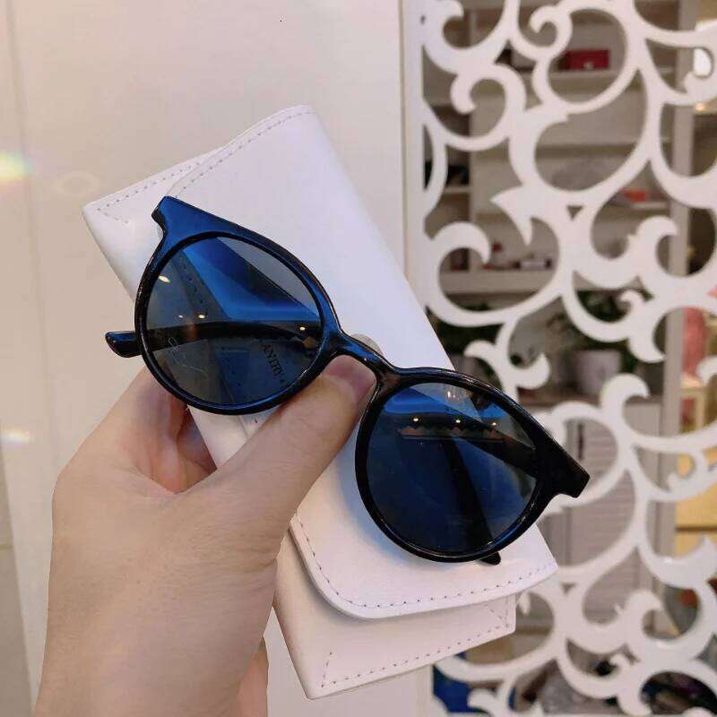 New Hot Sales Cute Sweet Kids Sun Glasses Vintage Trend Baby Korean Sunglasses for Boys And Girls UV400 H260130