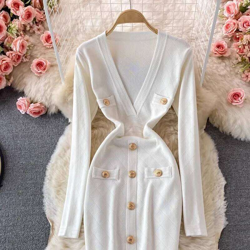 YuooMuoo Women Brand Fashion Autumn V-neck Knitted Bodycon Office Lady Single-breasted Short Sweater Dress Vestidos XJ260131