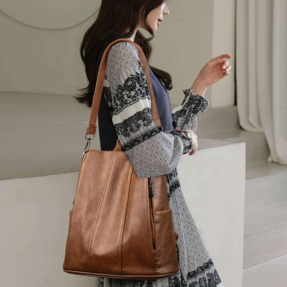 NEW Anti Theft Backpack Purses High Quality Soft Leather Female Vintage Bag School Bags Travel Bagpack Ladies Bookbag Rucksack