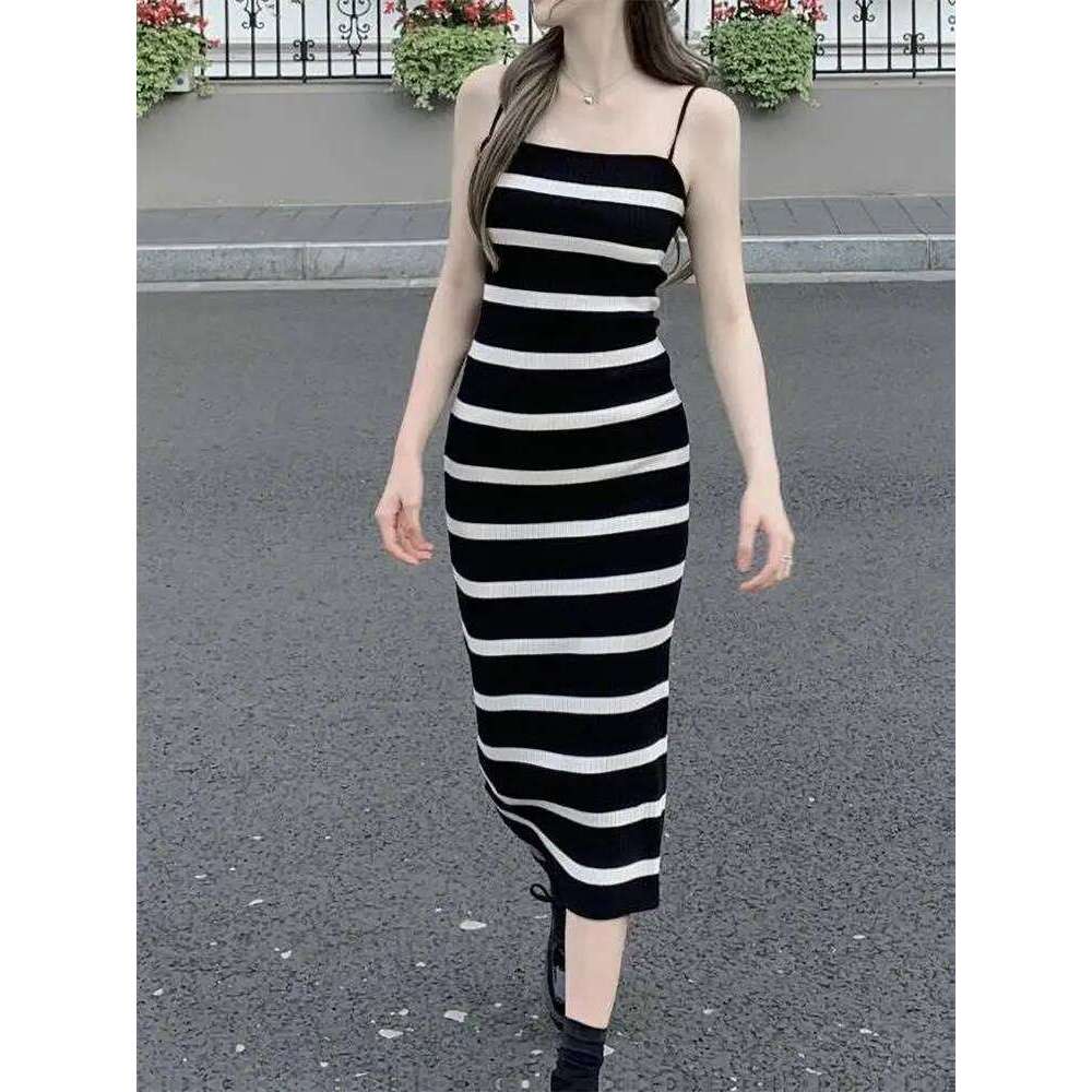 Sexy Black And White Stripes Camisole Dress for Women's Summer Sleeveless Slim fit Knitted Mid Length Dresses Bodycon Female Clo XJ260131