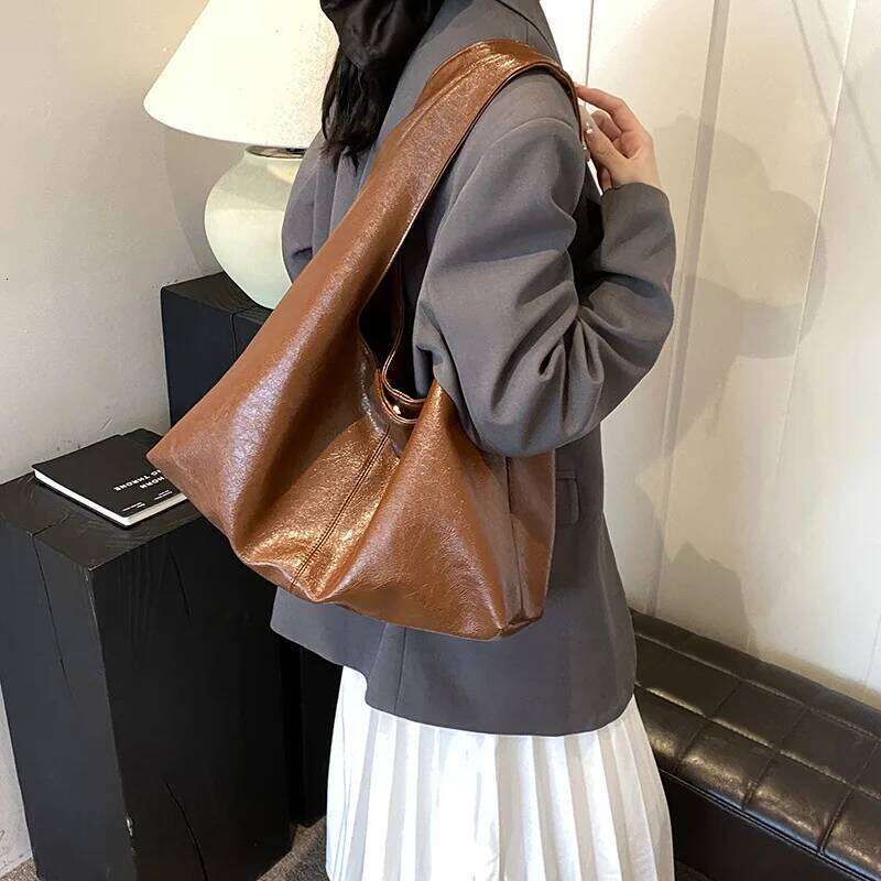 Commuting Fashion Versatile Retro Tote for Woman Shoulder Bags Large Capacity Underarm Women Crossbody Bag XJ260131