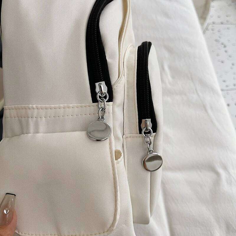 Backpack for women, hot selling nylon fabric, lightweight, large capacity, outdoor travel, high aesthetic value