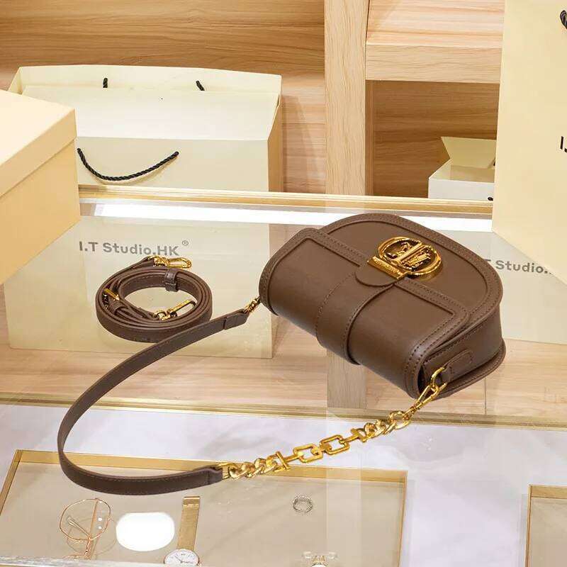 Women's handbag brand genuine leather underarm 2024 new spring/summer high-end designer single shoulder crossbody small bag