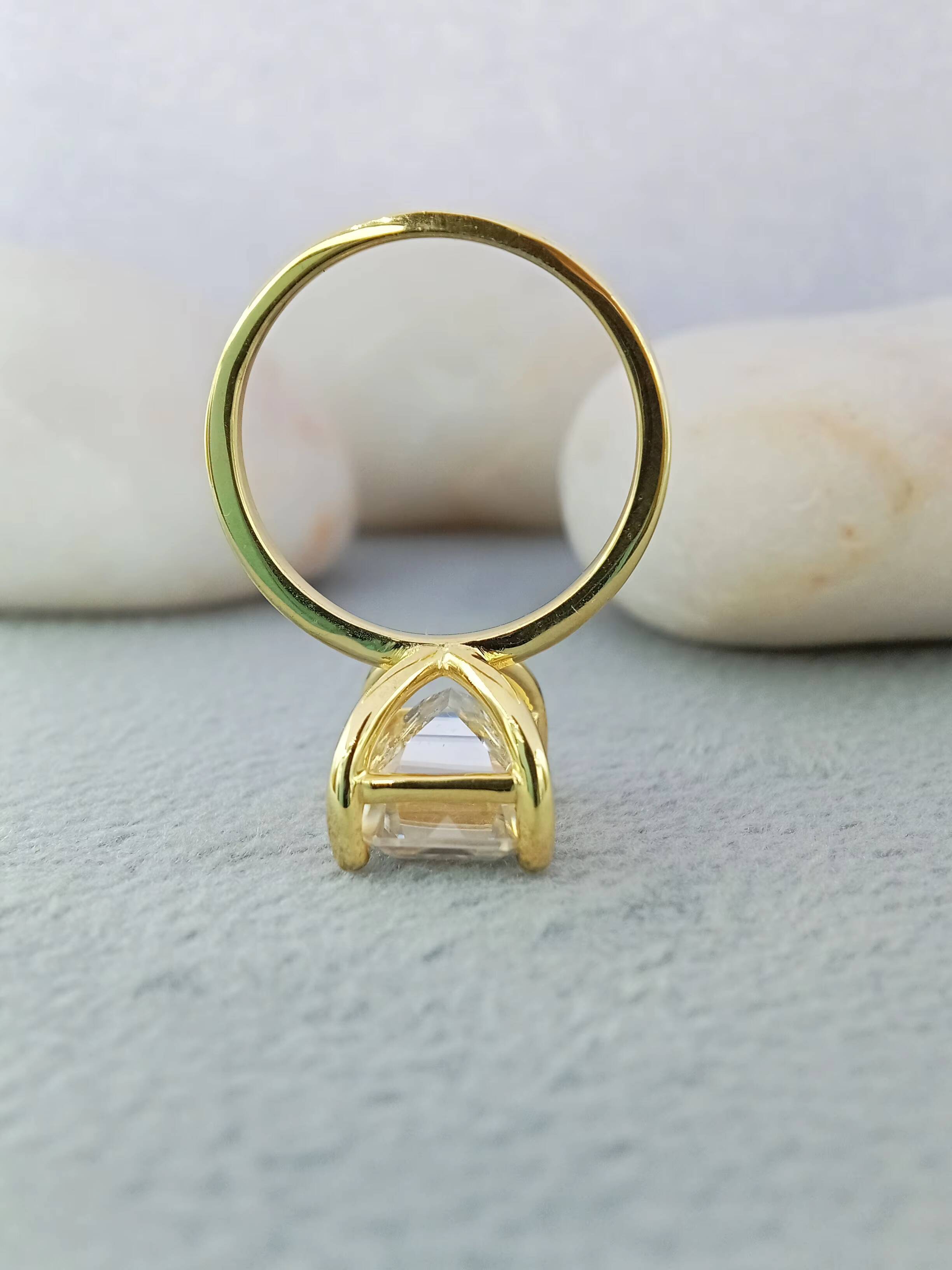 Emerald Cut 20 CT Solitaire Engagement Ring 14K/18K Solid White Yellow Gold VVS Lab Grown Diamond Fine Jewelry Wedding Ring