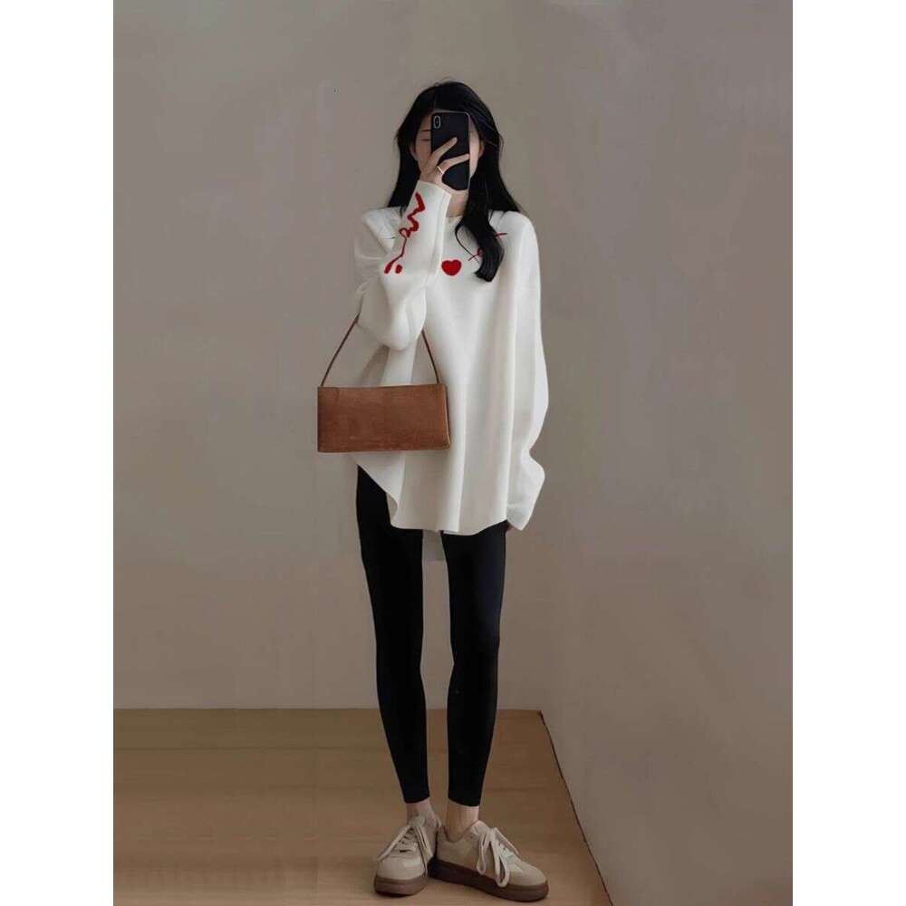 De Rong Base Shirt For Women Plus Size Loose Mid-Length Covering Buttocks Top Spring Autumn Winter Brushed Thickened Long Sleeve T-Shirt