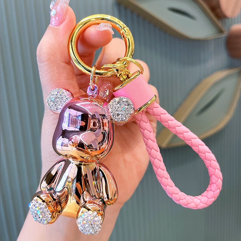 Designer Luxury Rhinestone Bear Keychain for Women, Electroplated Cute Bear Car Keyring Bag Charm, Ideal Birthday Gift 2026