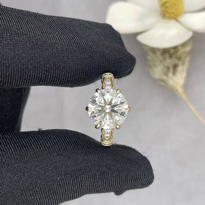 10k 14k Gold Fine Jewelry 2ct 8mm Moissanite and Lab Grown Gemstone Solid Gold Mrilgrain Engragement Ring