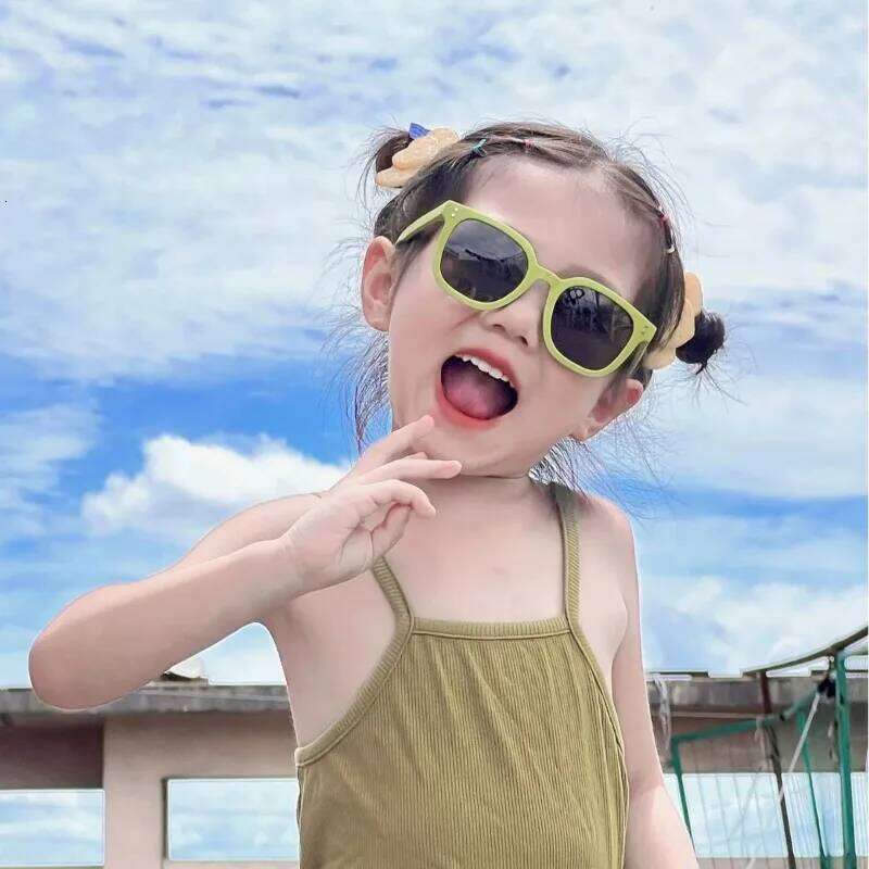 New Cool Small Frame Square Children's Sunglasses Cute Baby Outdoor Sunshade Glasses Kids Summer UV Protection Shades Eyewear H260130