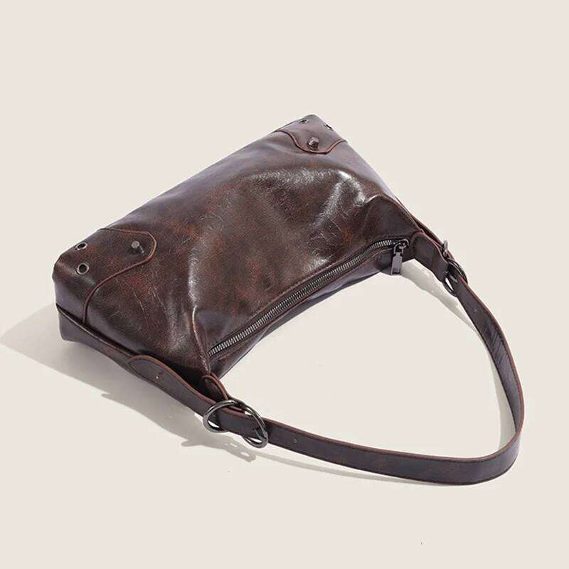 Women Metal Stud Handbag PU Vintage Casual Handbags Large Capacity Soft Leather Armpit Ladies Work Shoulder Bag