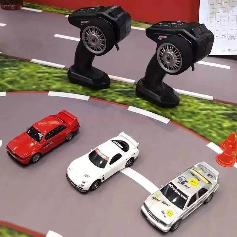 Qnm Mini RC Drift M3 Race Car Model Remote Control Table Decoration Collectible Toy for Children Birthday Gift Y260131