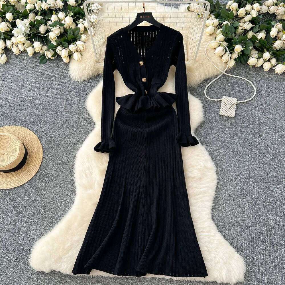 YuooMuoo Brand Fashion One Piece Maxi 2025 Woman Luxury V-neck Rhinestone Slim Waist Ruffled Knitted Dress Party Vestidos XJ260131