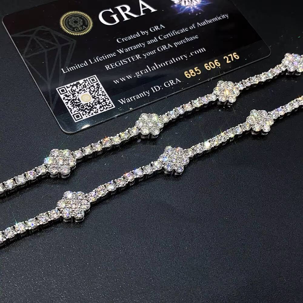 Fine Jewelry 925 Silver Iced Out Flower Hip Hop Charm VVS Moissanite Cute Gift Party Wedding Bracelet