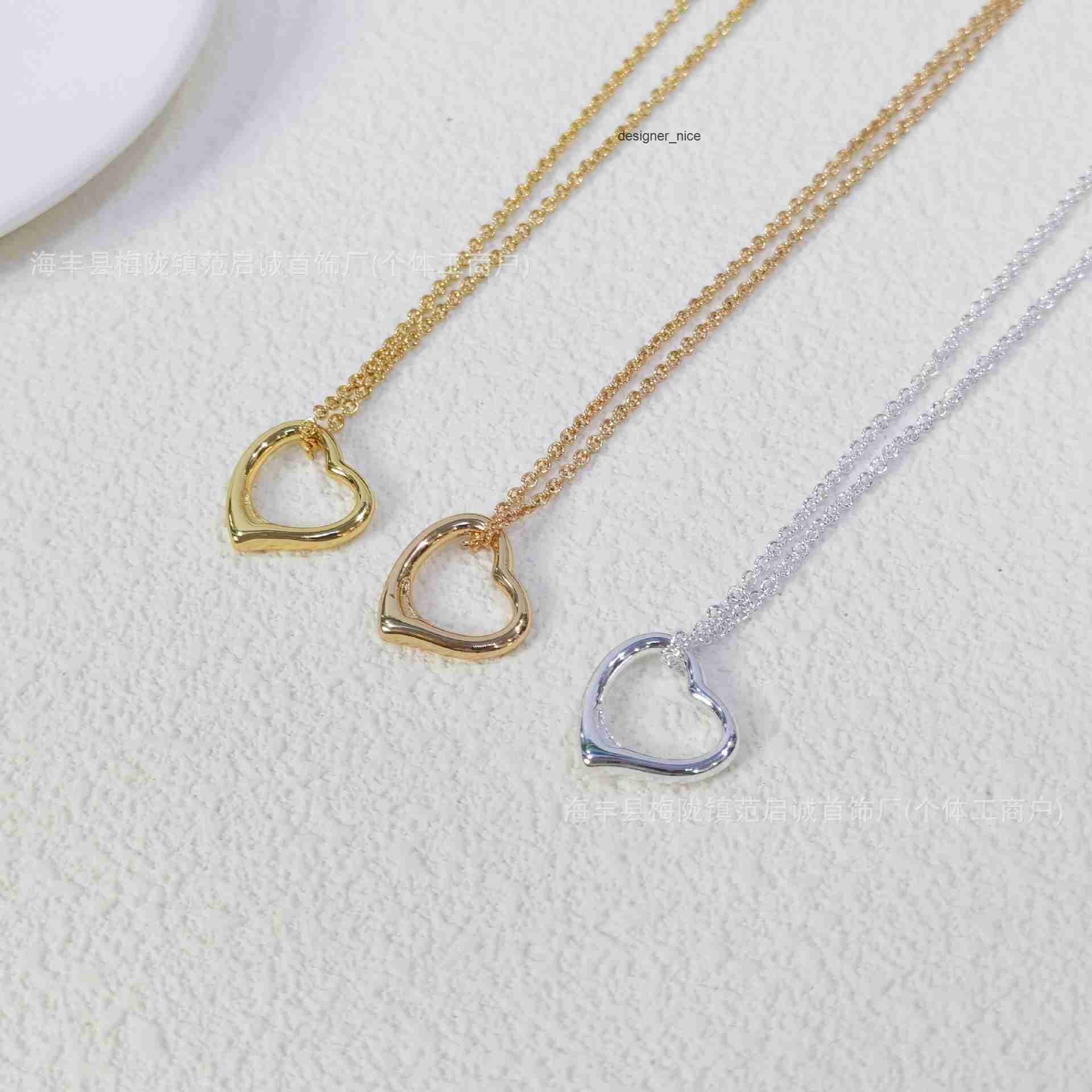 designer luxury jewelry for men women gold silver woman new heart necklace simple high version shaped hollow pendant end collarbo tiff tiffanies and tiffanyx co WCYA
