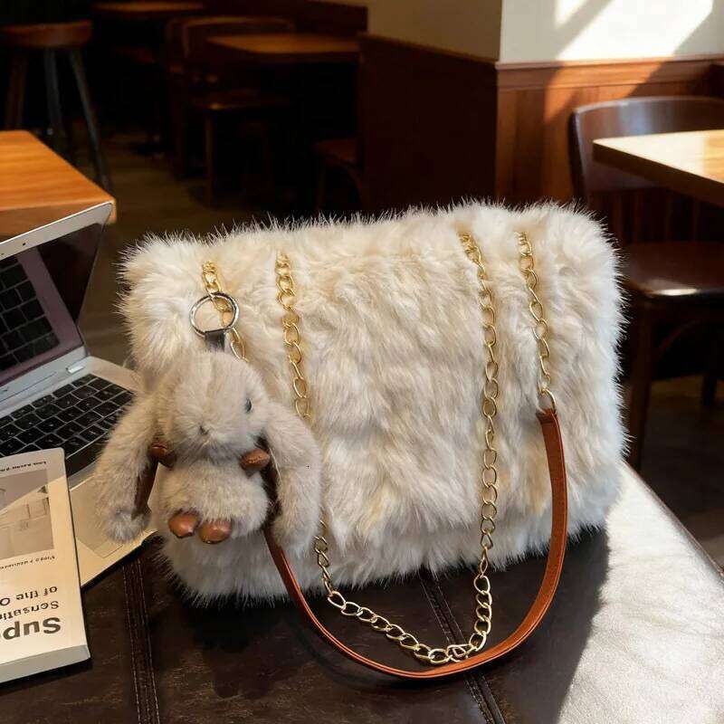 New Winter Textue and Versatile Crossbody for Women Large Capacity Fluffy Shoulder Fashion Simple Soft Messenger Bags XJ260131