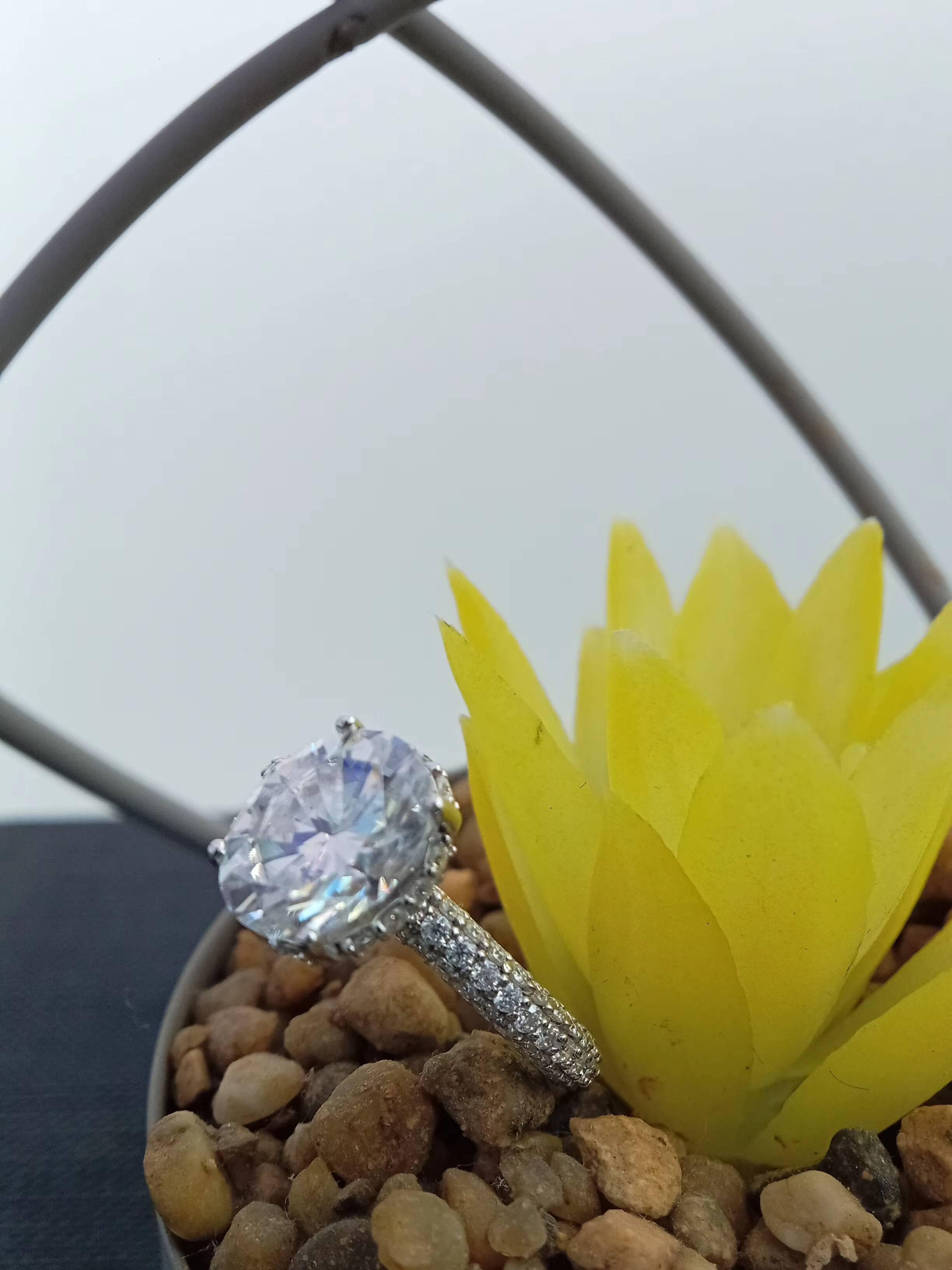 Womens Fine Solitaire Lab Grown Filled 2ct Brilliant Cut Diamond 14k 18k Gold Engagement Wedding Ring for Certified Trendy