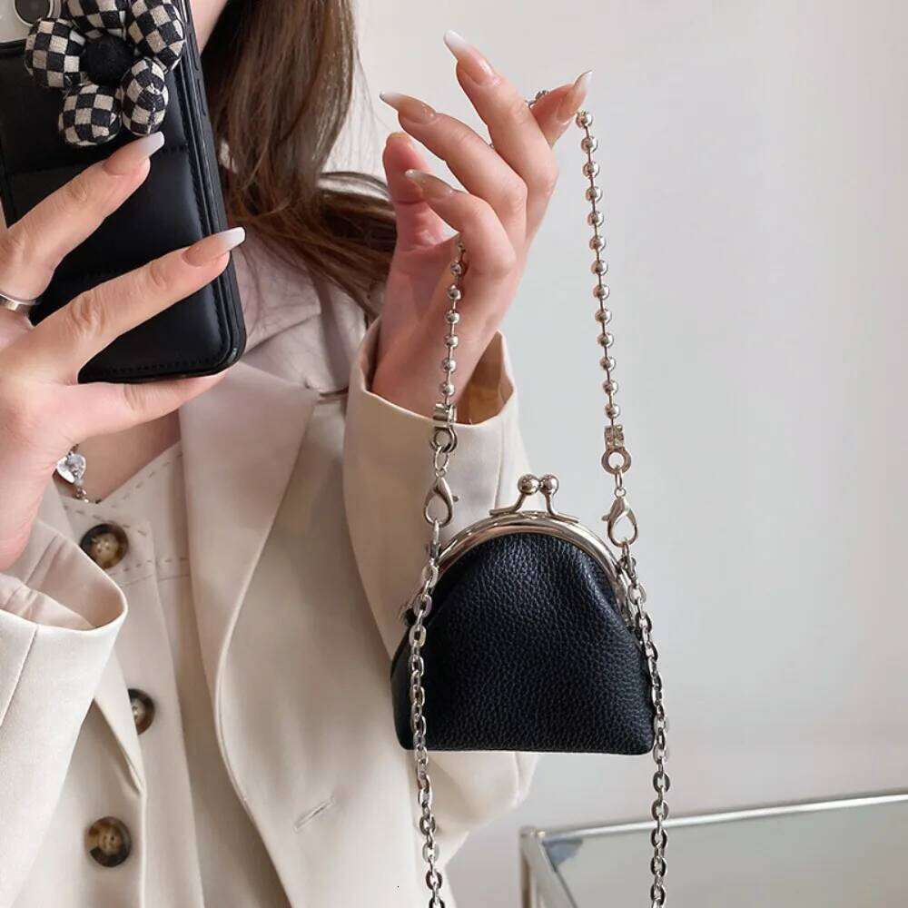 2025 New Mini Shoulder Bags Cute Chain Lipstick Designer Purse Crossbody Bag Purses and Handbags Handbag for Women