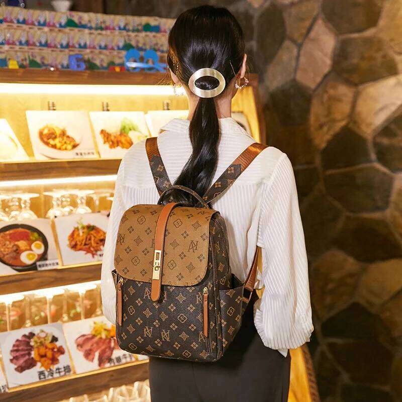 Retro Casual Shoulder Capacity Schoolbag Backpack Ladies Printing Fashion Peplum Large Bag Unisex Waterproof
