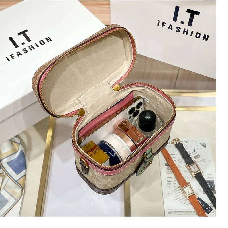 New minimalist and fashionable small handbag, contrasting color women's bag, high-end carriage single shoulder crossbody handbag