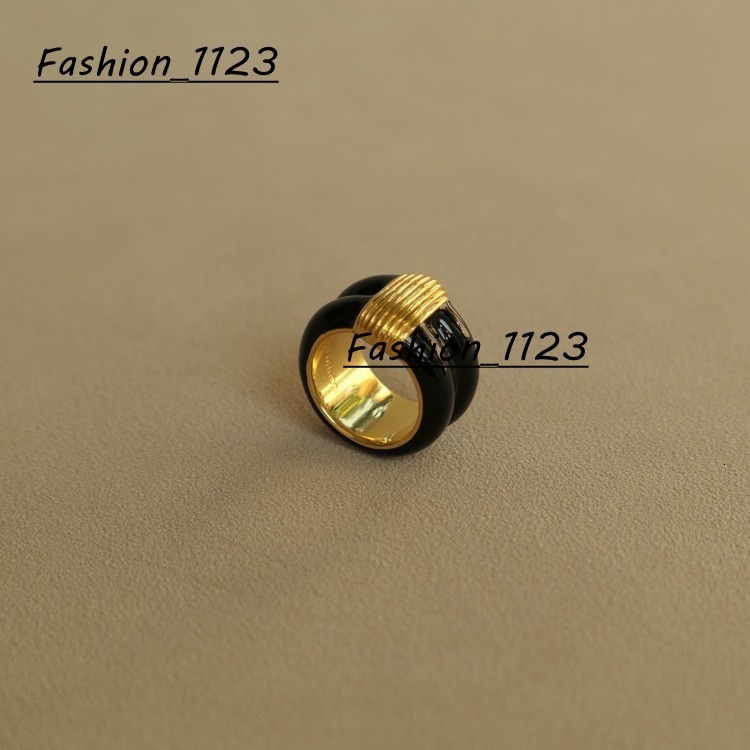 French Fashion Enamel Drop Glaze Striped Ring Niche High-end Feel Copper Gold-plated Black Wide Version Elegant Ring