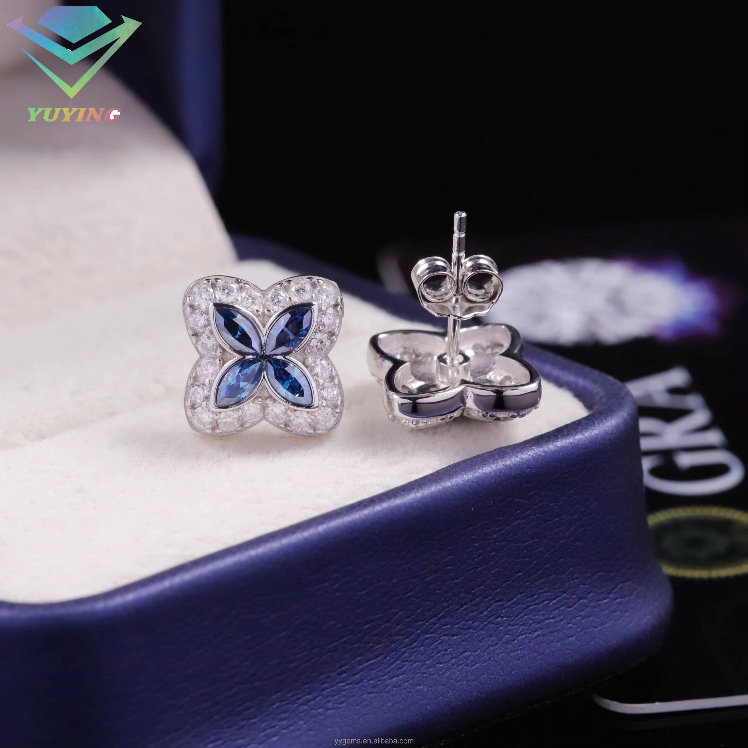 Wholesale 925 Sterling Silver Colored Earrings Jewelry Men Women Hip Hop Earrings Green Blue Moissanite Clover Stud Earrings