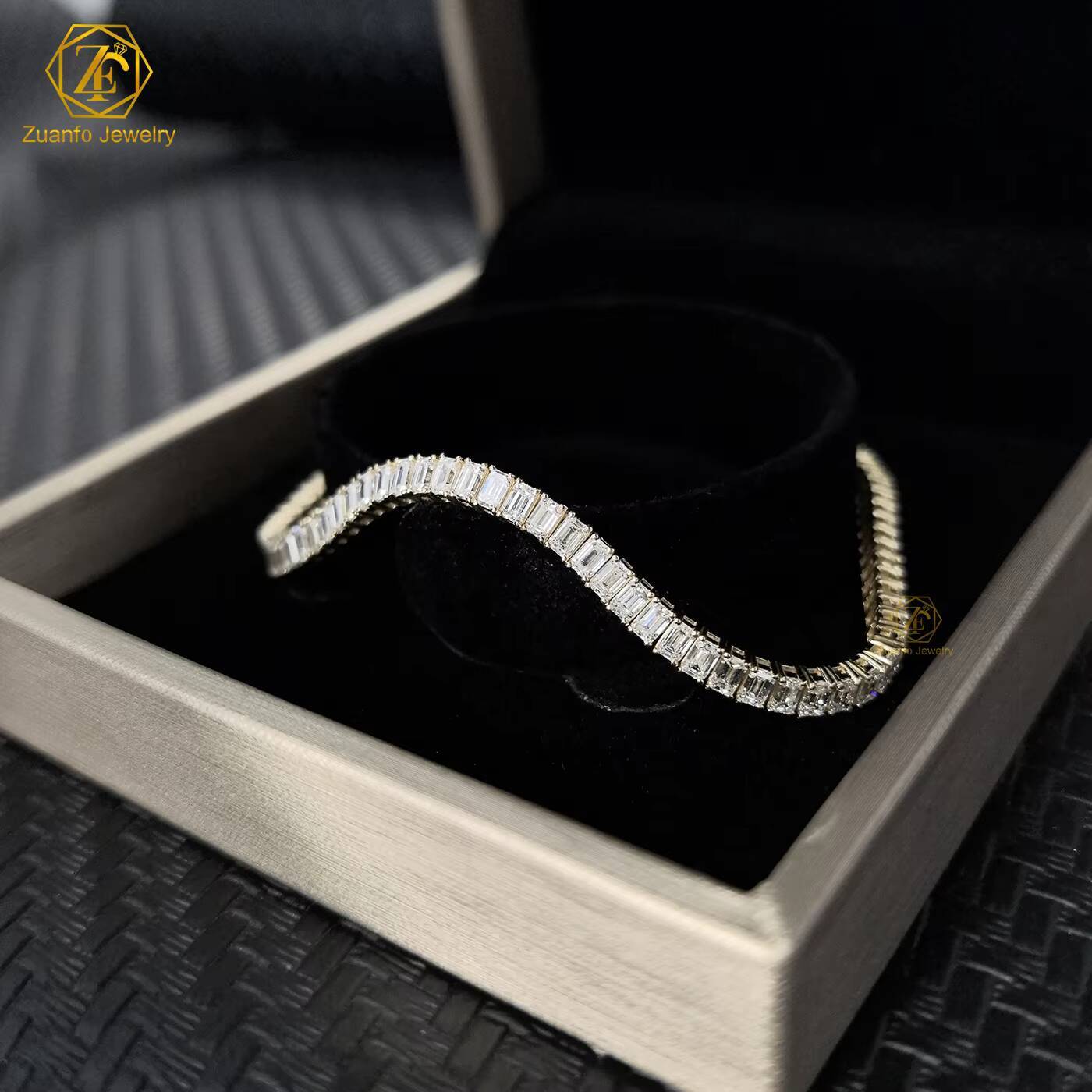Trendy White Gold Lab Grown Diamond Tennis Bracelet for Women Emerald Brilliant Cut VVS CVD HPHT 10K 14K Gifts Parties