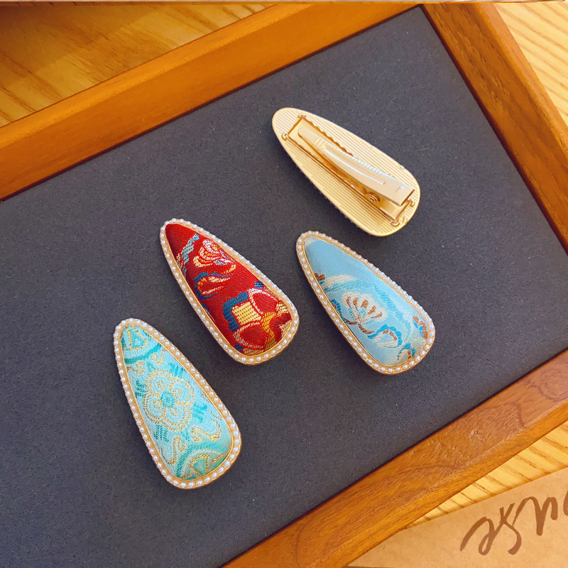 Fashionable New Hair Clip Side Clip Handmade Exquisite Chinese Style Pearl Edge Clip Hair Accessory Head Accessory Premium Gift