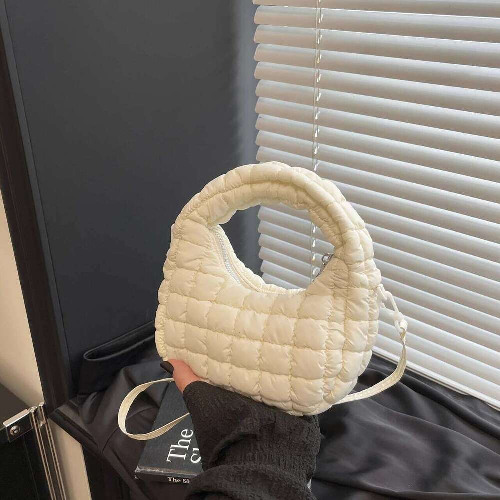 Pleated cloud women's autumn and winter new down cotton handbag casual versatile bubble shoulder messenger bag
