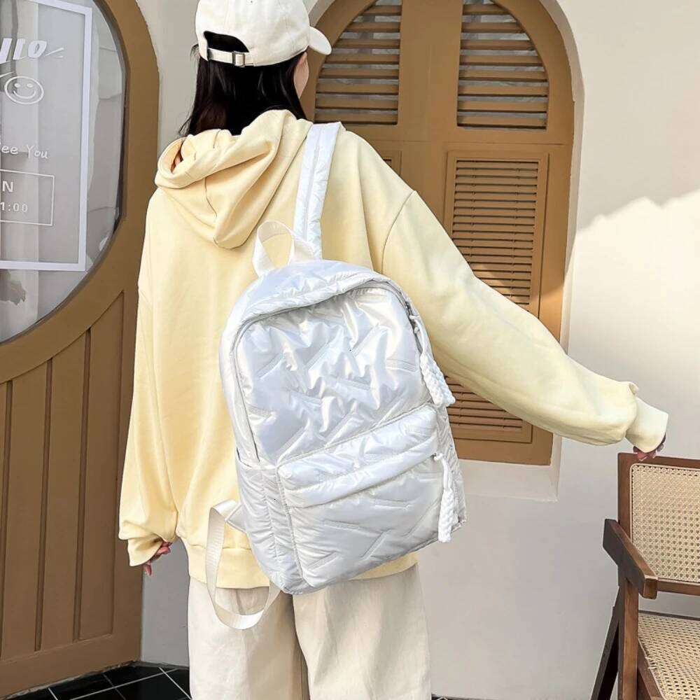 Large Capacity Women Backpacks Waterproof Nylon Fashion Travel Bag Teenagers' Schoolbag School Backpack for College Students