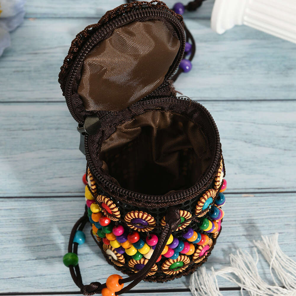 New Colorful Retro Crossbody Ethnic Style Coconut Shell Small Women's Bag Craft Gift Wholesale Handwoven