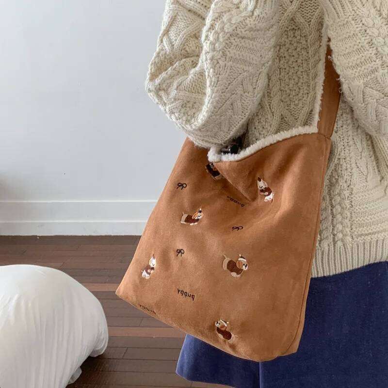 Fluffy Dachshund Simple Crossbody Women Large Capacity Commuting Shoulder Comfortable and Versatile Texture Bucket Bag XJ260131