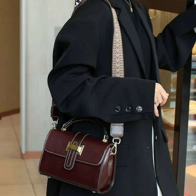 Vintage Bags Woman Luxury Design High Quality Soft Cowhide Exquisite Shoulder 2025 New Simplicity Casual Hasp Crossbody Bag XJ260131