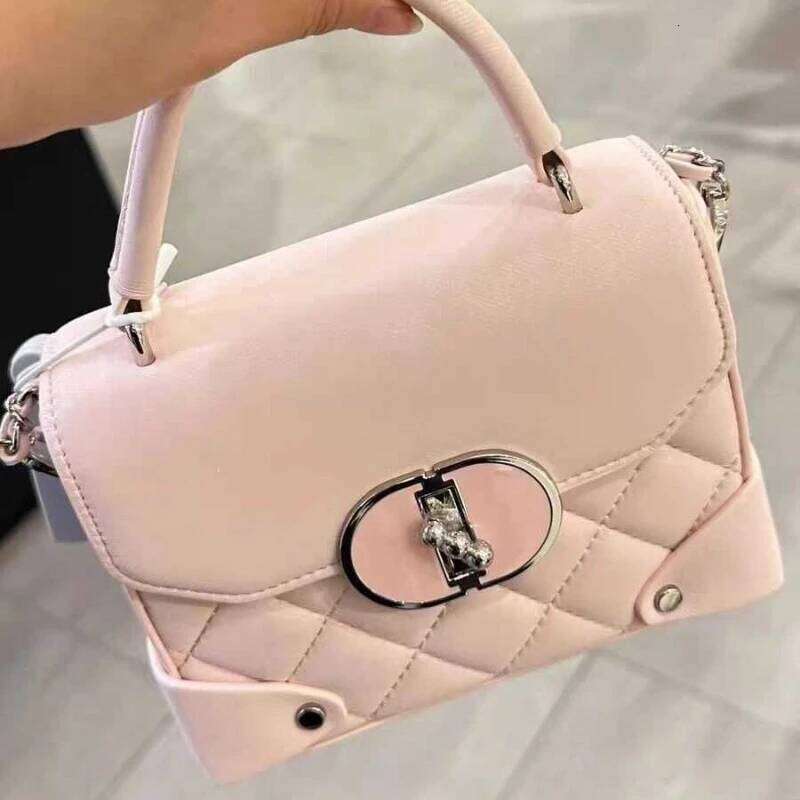 Mini Cute Small Square Girl Sweet Delicate Chain Bag Ladies Daily Handbag Clasp Metal Decoration Diamond Stitching PU Materi