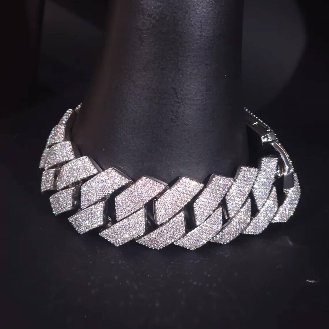 Moissanite Iced Out Cuban silver plated Bracelet With Thick Pave Links For Luxury Urban Fashion Jewelry