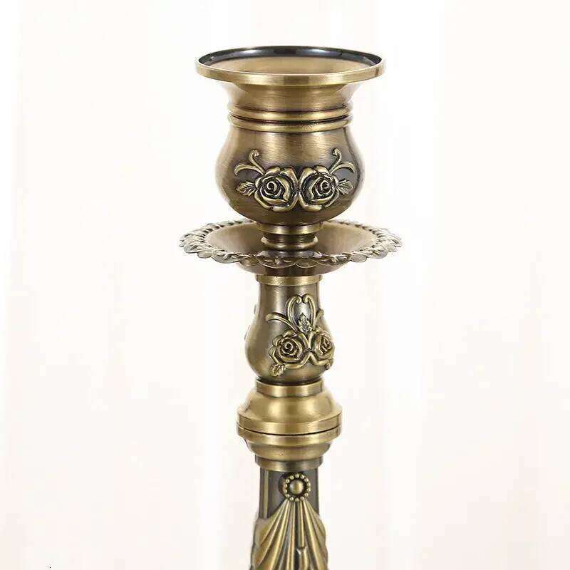 Bronze Metal Candle Stand Restaurant Wedding Decoration Candlelight Dinner Props Candlestick Holder Accessories Y260131