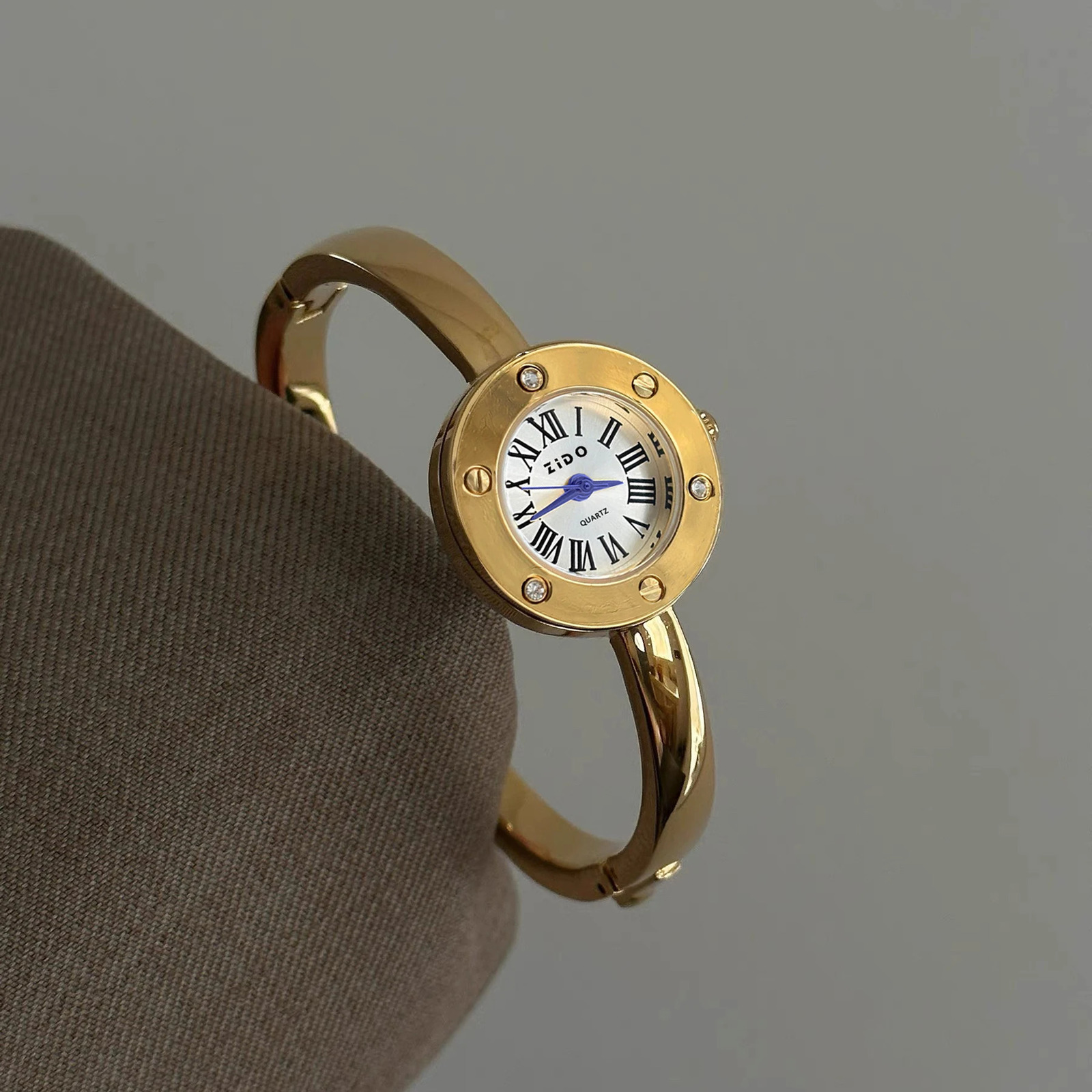 Womens Vintage Quartz Watch Small Elegant Fashion Waterproof Stainless Steel Bracelet Birthday Gift Watch 260126