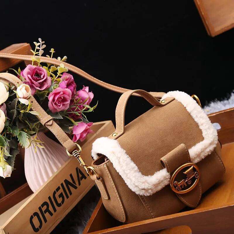 Brand women's high-end designer small square 2024 new autumn and winter plush handbag single shoulder crossbody bag