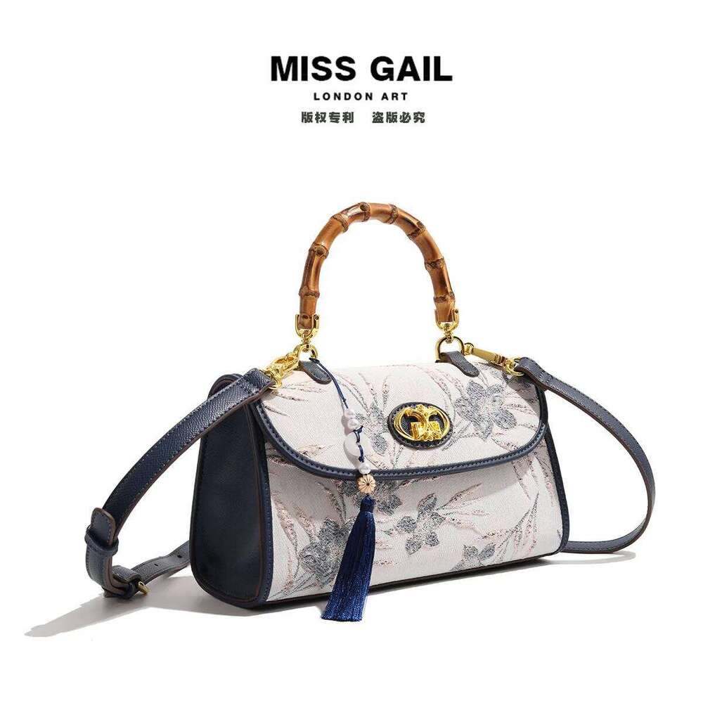 Women's handbag brand light luxury new Chinese style retro hand embroidered bag bamboo joint single shoulder crossbody