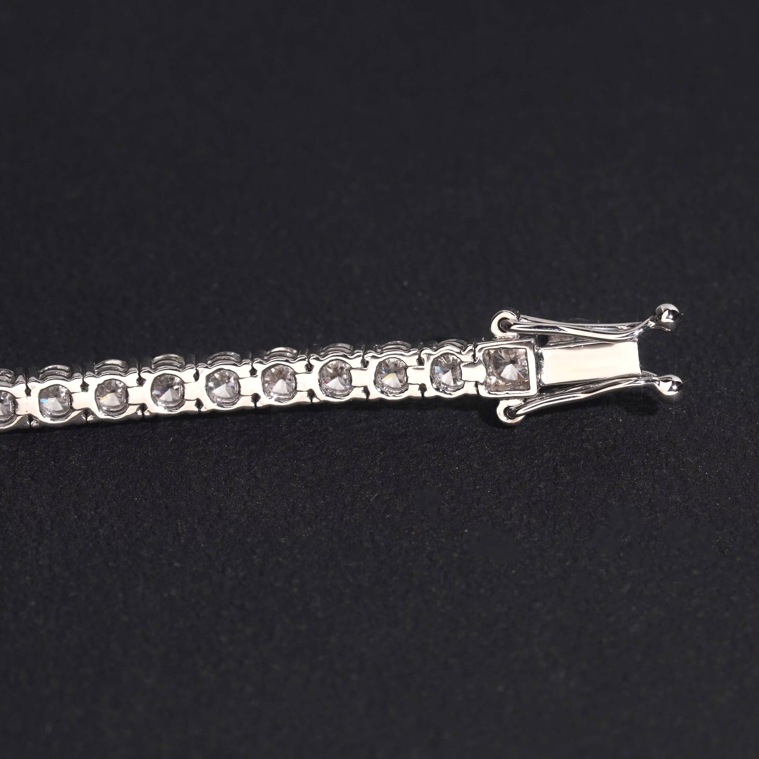 IGI Certificated 14K White Gold DEF Color VVS1 Round Cut 3MM 10 Pointer Lab Grown Diamond Tennis Bracelet