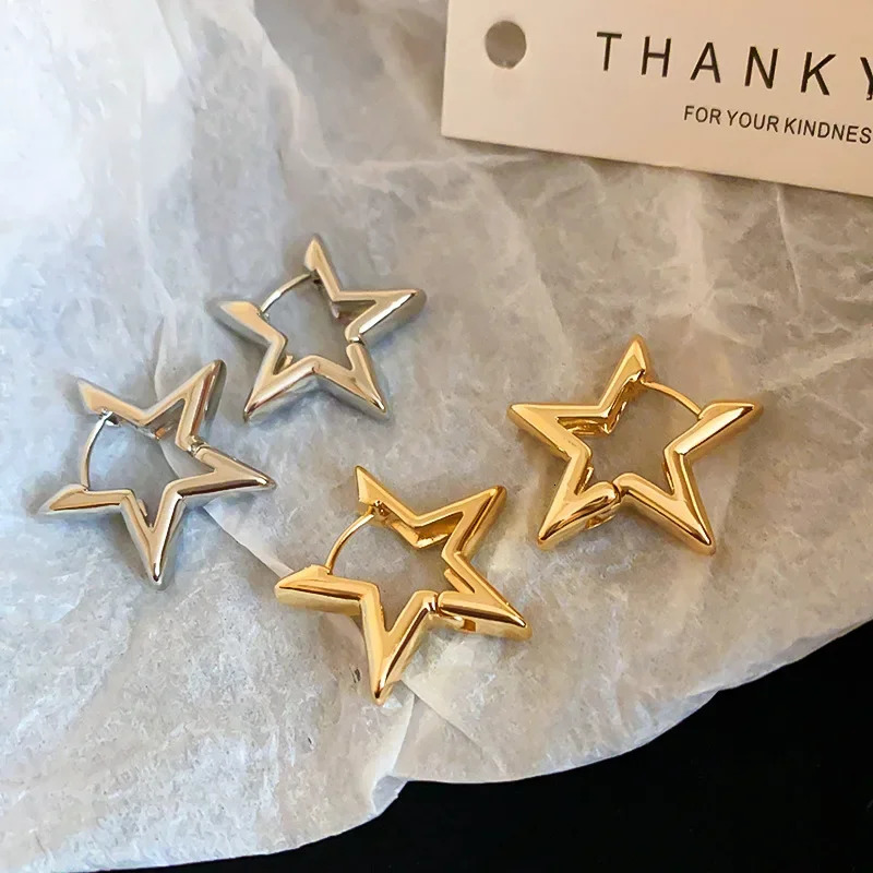 Fashion Simple Smooth Star Hoop Earrings Women Minimalist Hoops Huggie Hollow Ear Buckle Earring Punk Jewelry Gifts 260126