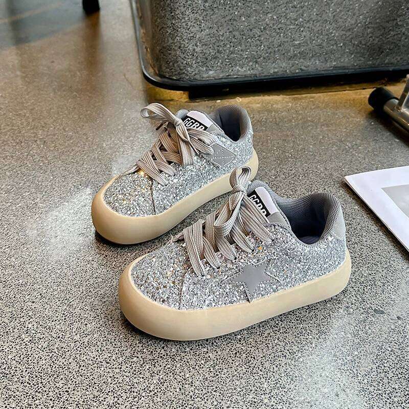 Sneakers Kids Summer New Boys Girls Sports Mesh Casual Board Leather Soft Soled Children Small White Shoes Y260128