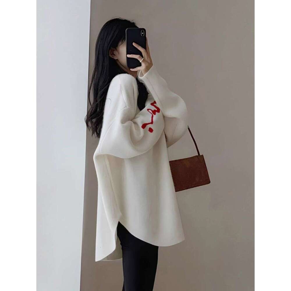 De Rong Base Shirt For Women Plus Size Loose Mid-Length Covering Buttocks Top Spring Autumn Winter Brushed Thickened Long Sleeve T-Shirt