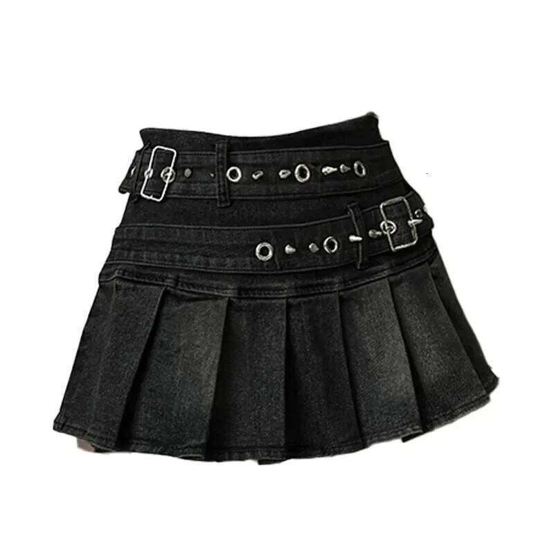 Woman Vintage Denim Pleated Lace Fold Design A-line Short Skirt Built in Shorts American Spicy Girl Korea Fashion Hotsweet XJ260131
